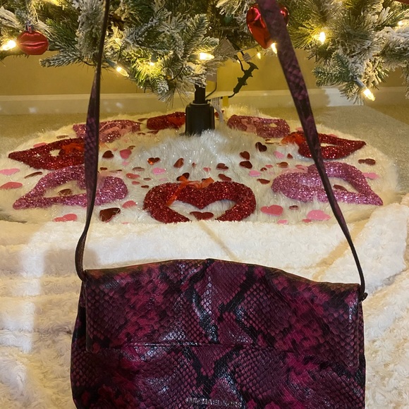 Michael Kors Snakeskin Clutch Handbag - Picture 3 of 5